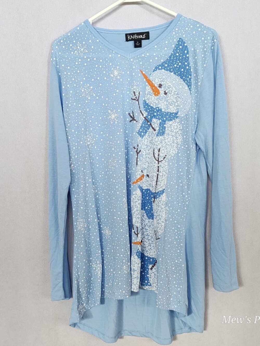 NWOT - Knithaus Christ Baby Blue Snowman Long Sleeve Top, XL